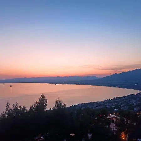 Captain Nicks House * Kalamata